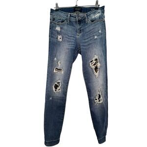 Judy Blue Mid-Rise Distressed Denim Skinny Jeans With Camo Pattern